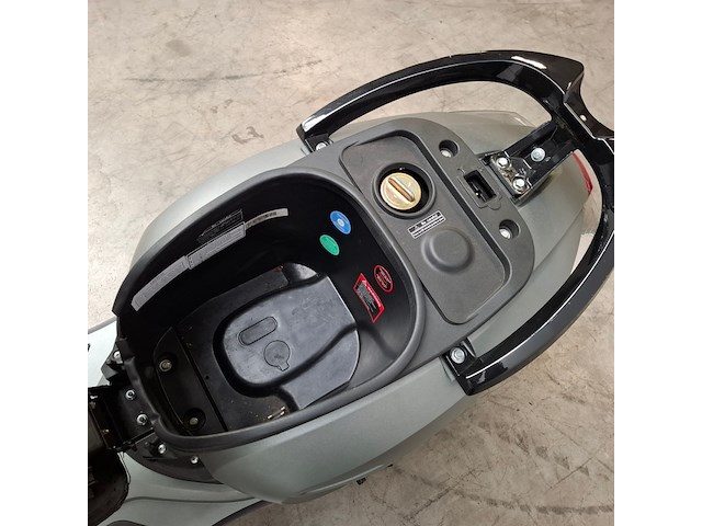 Motorscooter, la soursis, designo ty125t-37d, 2023 - afbeelding 17 van  30