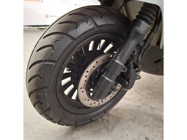 Motorscooter, la soursis, designo ty125t-37d, 2023 - afbeelding 22 van  30