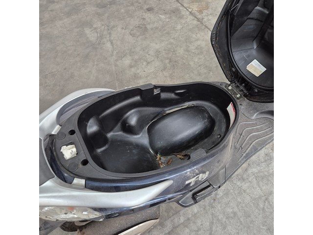 Motorscooter, piaggio, 125 fly 3v, 2015 - afbeelding 13 van  22