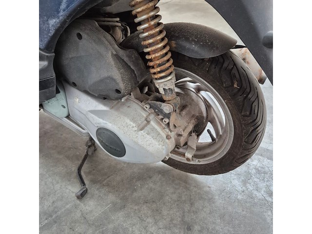 Motorscooter, piaggio, 125 fly 3v, 2015 - afbeelding 19 van  22