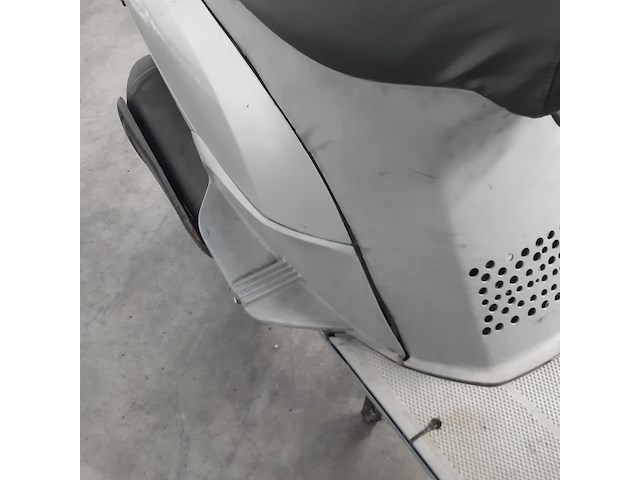 Motorscooter, piaggio, 125 skipper lx skr, 1994 - afbeelding 8 van  27