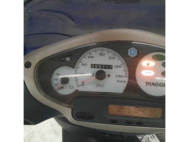 Motorscooter, piaggio, 125 skipper st skr, 2000 - afbeelding 7 van  27