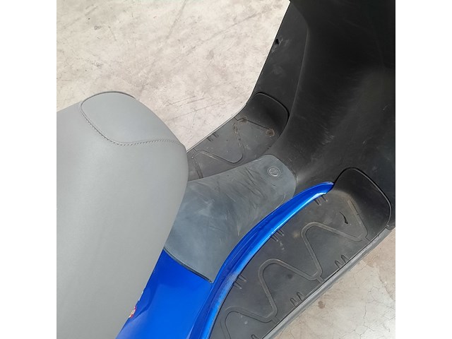 Motorscooter, piaggio, 125 skipper st skr, 2000 - afbeelding 8 van  27