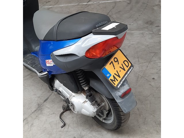 Motorscooter, piaggio, 125 skipper st skr, 2000 - afbeelding 17 van  27