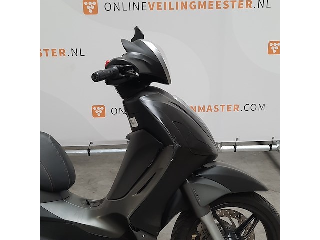 Motorscooter, piaggio, 350 beverly, 2018 - afbeelding 16 van  21