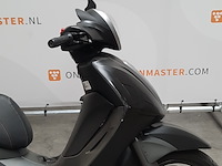 Motorscooter, piaggio, 350 beverly, 2018 - afbeelding 16 van  21