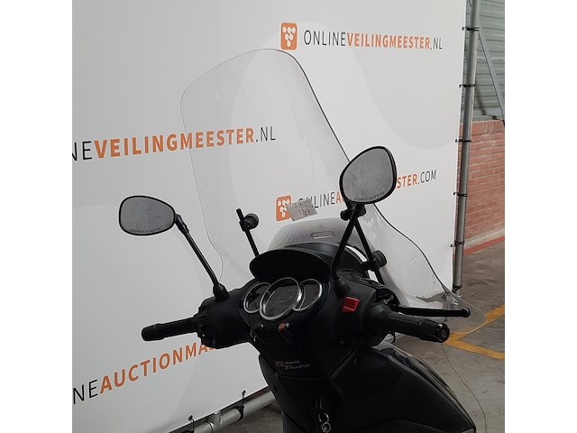 Motorscooter, piaggio, 350 beverly sport, 2015 - afbeelding 3 van  26