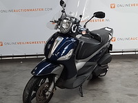Motorscooter, piaggio, 350 beverly sport, 2015 - afbeelding 8 van  26