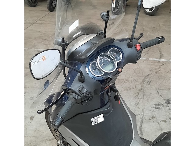 Motorscooter, piaggio, 350 beverly sport, 2015 - afbeelding 15 van  26