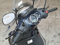 Motorscooter, piaggio, 350 beverly sport, 2015 - afbeelding 15 van  26