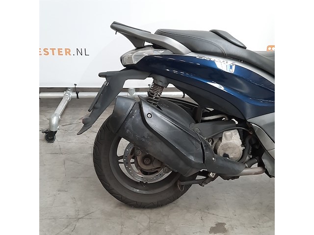 Motorscooter, piaggio, 350 beverly sport, 2015 - afbeelding 25 van  26