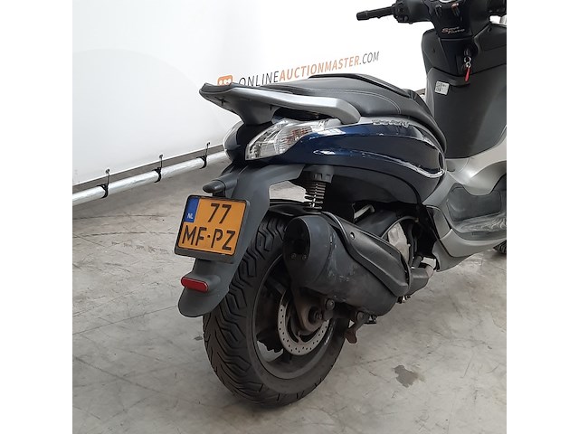 Motorscooter, piaggio, 350 beverly sport, 2015 - afbeelding 26 van  26