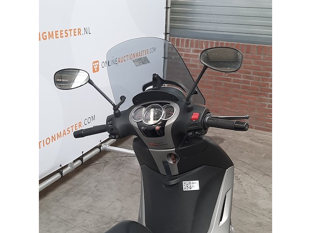 Motorscooter, piaggio, 350 beverly sport, 2015 - afbeelding 2 van  24