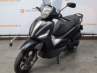 Motorscooter, piaggio, 350 beverly sport, 2015 - afbeelding 9 van  24