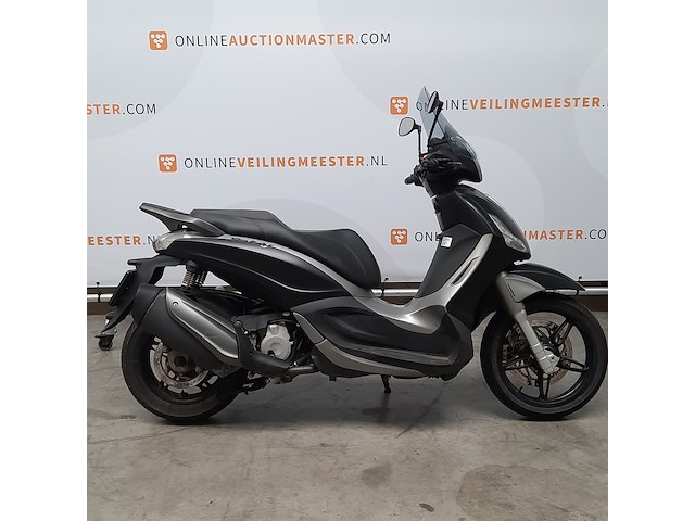 Motorscooter, piaggio, 350 beverly sport, 2015 - afbeelding 1 van  24
