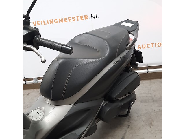 Motorscooter, piaggio, 350 beverly sport, 2015 - afbeelding 14 van  24