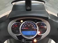 Motorscooter, piaggio, 350 beverly sport, 2015 - afbeelding 17 van  24
