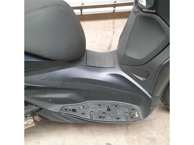 Motorscooter, piaggio, 400 beverly hpe, 2021 - afbeelding 11 van  33