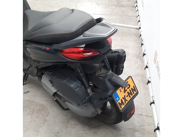Motorscooter, piaggio, 400 beverly hpe, 2021 - afbeelding 19 van  33