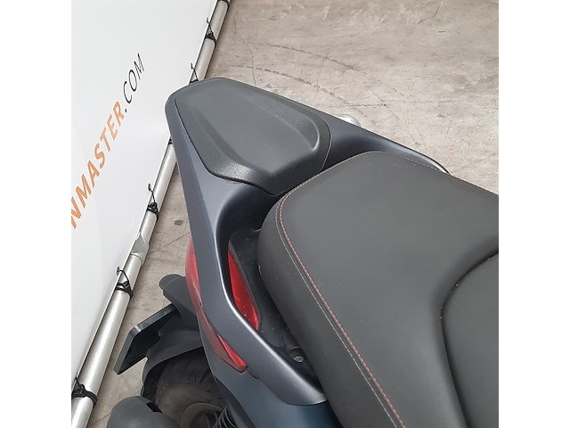 Motorscooter, piaggio, 400 beverly hpe, 2021 - afbeelding 27 van  33