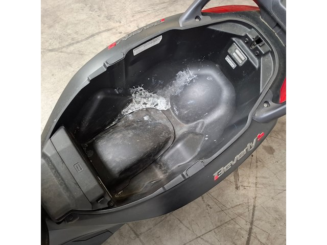 Motorscooter, piaggio, 400 beverly hpe, 2022 - afbeelding 11 van  26
