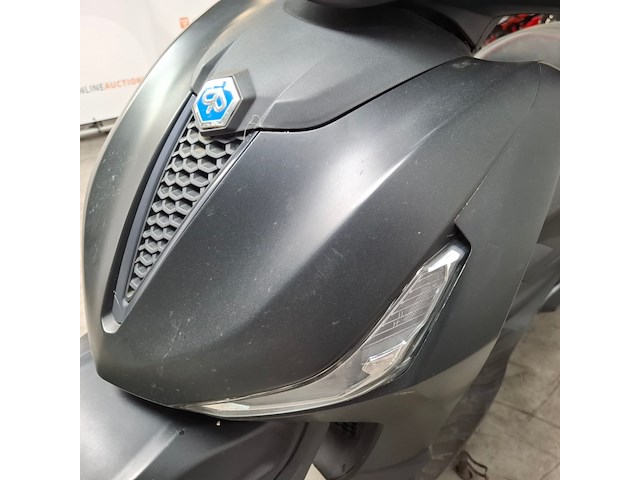 Motorscooter, piaggio, 400 beverly hpe, 2022 - afbeelding 15 van  26