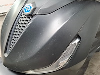 Motorscooter, piaggio, 400 beverly hpe, 2022 - afbeelding 15 van  26
