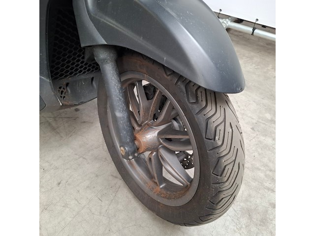 Motorscooter, piaggio, 400 beverly hpe, 2022 - afbeelding 21 van  26