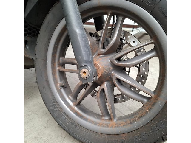 Motorscooter, piaggio, 400 beverly hpe, 2022 - afbeelding 22 van  26