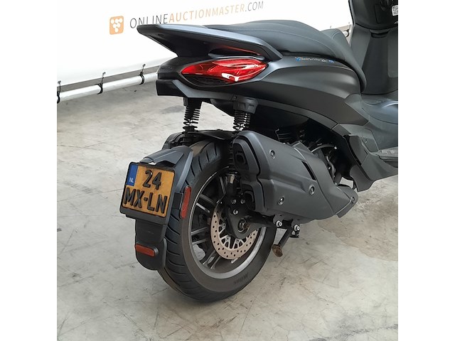 Motorscooter, piaggio, 400 beverly hpe, 2025 - afbeelding 2 van  24