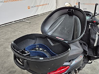 Motorscooter, piaggio, beverly 400 hpe, 2023 - afbeelding 11 van  21