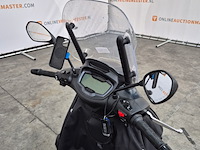 Motorscooter, piaggio, beverly 400 hpe, 2023 - afbeelding 12 van  21