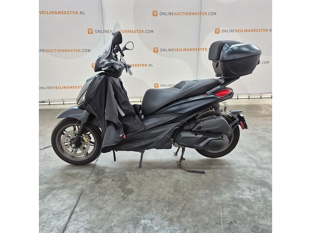Motorscooter, piaggio, beverly 400 hpe, 2023 - afbeelding 17 van  21