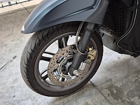 Motorscooter, piaggio, beverly 400 hpe, 2023 - afbeelding 21 van  21