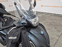 Motorscooter, piaggio, beverly 400 hpe, 2023 - afbeelding 5 van  21