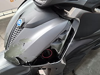 Motorscooter, piaggio, beverly 400 hpe, 2023 - afbeelding 21 van  36