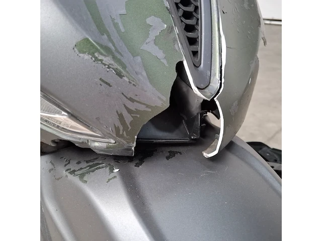 Motorscooter, piaggio, beverly 400 hpe, 2023 - afbeelding 32 van  36
