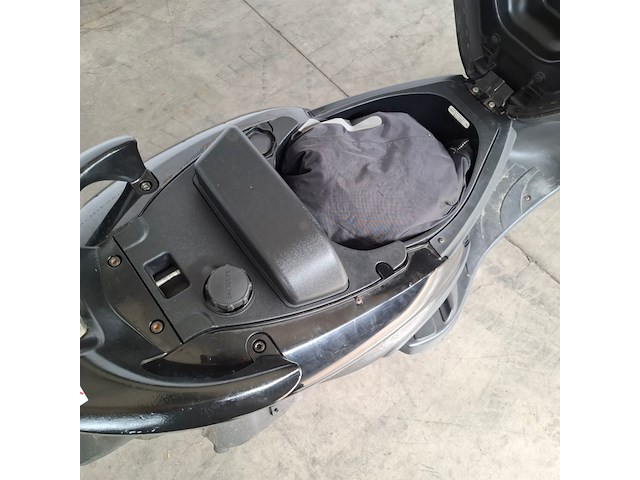 Motorscooter, piaggio, boulevard 125 - afbeelding 7 van  30