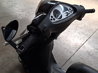 Motorscooter, piaggio, boulevard 125 - afbeelding 18 van  30