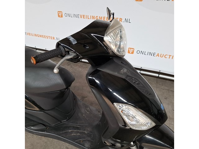 Motorscooter, piaggio, boulevard 125 - afbeelding 22 van  30