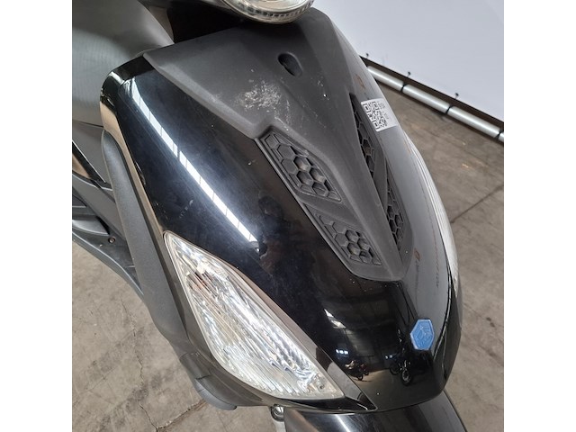 Motorscooter, piaggio, boulevard 125 - afbeelding 25 van  30