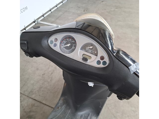 Motorscooter, piaggio, boulevard 125 - afbeelding 29 van  30