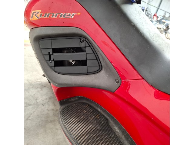 Motorscooter, piaggio, gilera runner 125 fx ddsp - afbeelding 13 van  27