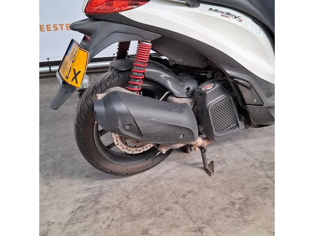 Motorscooter, piaggio, medley 125, 2022 - afbeelding 11 van  20