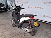 Motorscooter, piaggio, medley 125, 2022 - afbeelding 13 van  20