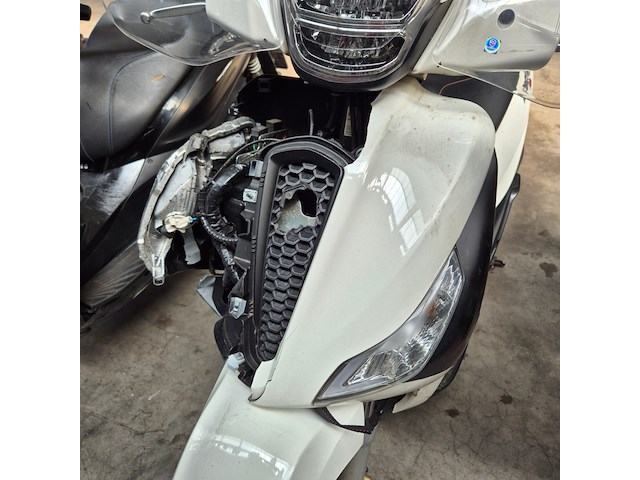 Motorscooter, piaggio, medley 125, 2022 - afbeelding 20 van  20