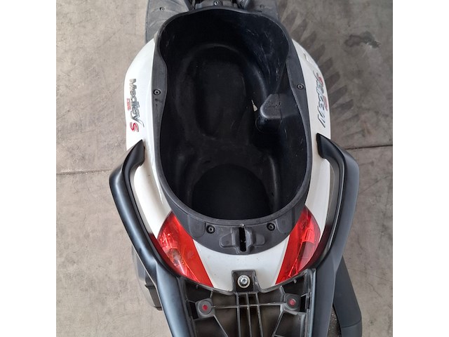 Motorscooter, piaggio, medley 125, 2022 - afbeelding 7 van  20