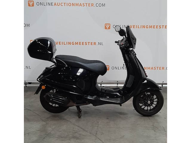 Motorscooter, piaggio, primavera 125 abs, 2019 - afbeelding 1 van  19