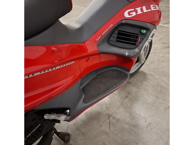 Motorscooter, piaggio, runner 125 fx dd sp, 1998 - afbeelding 16 van  26