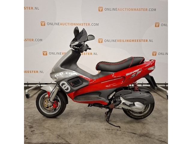 Motorscooter, piaggio, runner 125 fx dd sp, 1998 - afbeelding 21 van  26